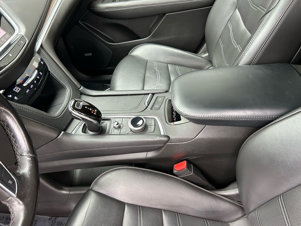 Vehicle image 46 of 59