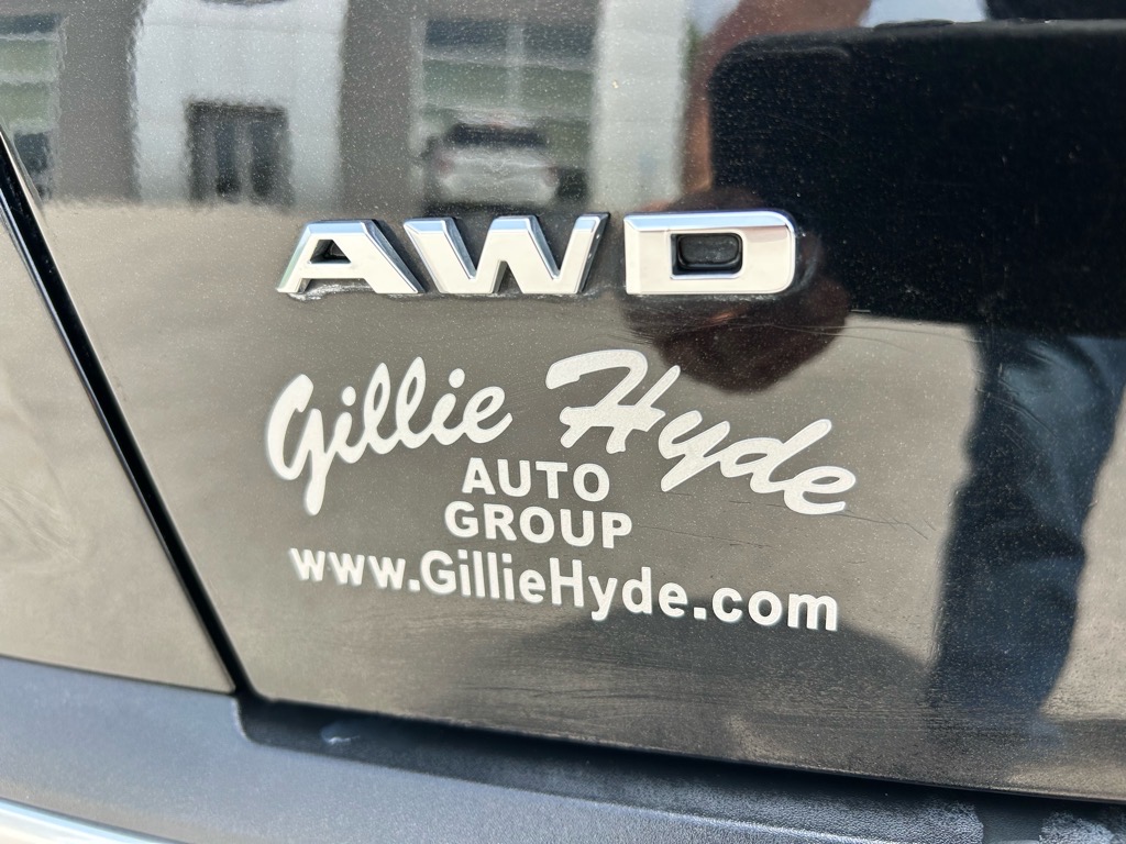 Vehicle image 9 of 59