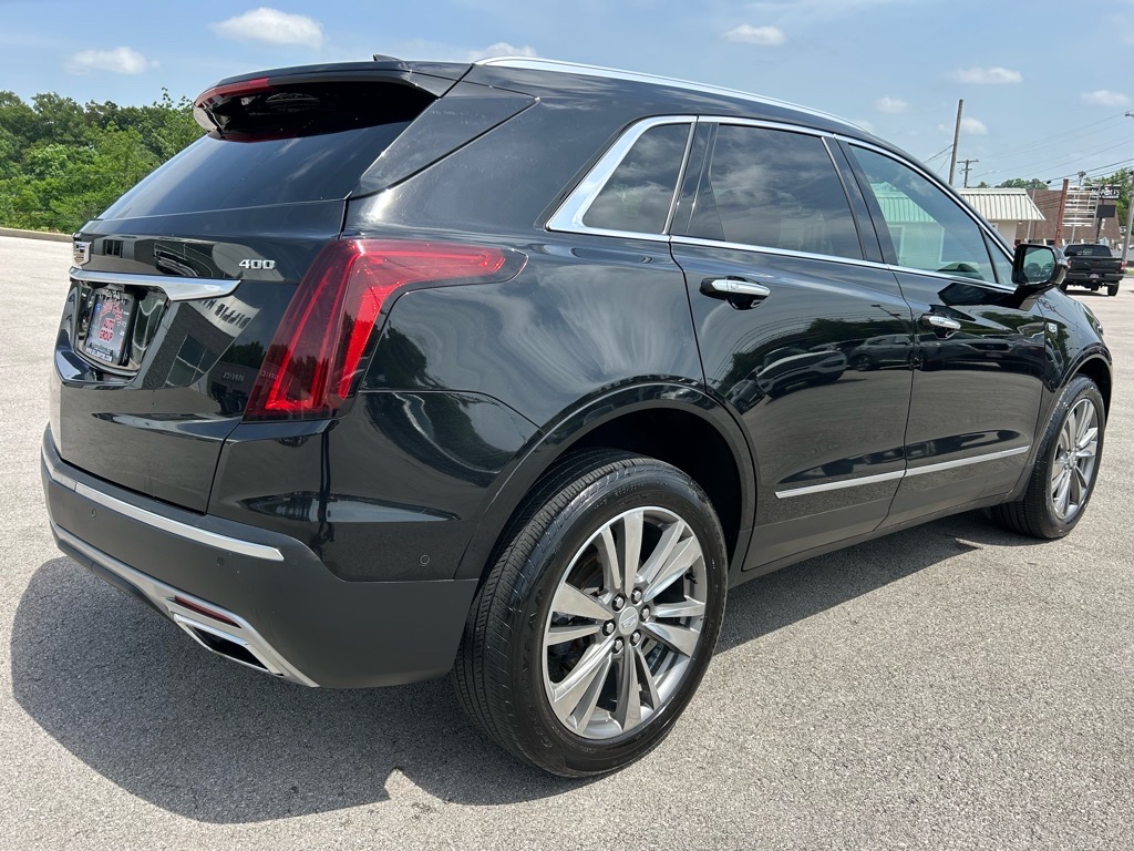 Vehicle image 4 of 59