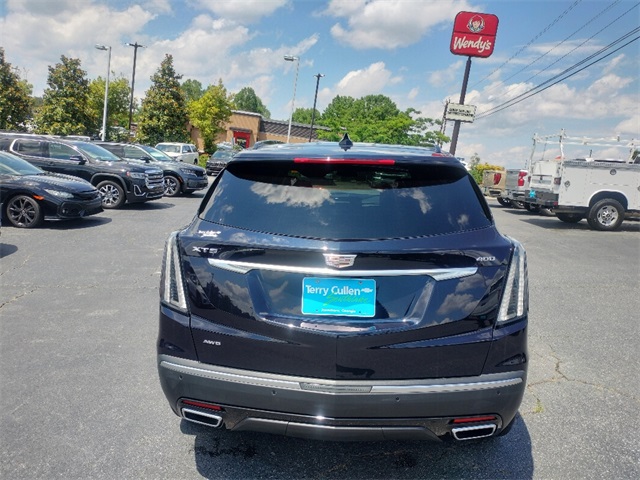 Vehicle image 7 of 35