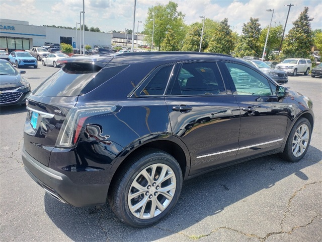 Vehicle image 6 of 35