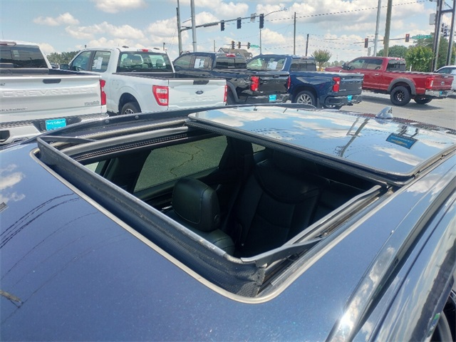 Vehicle image 23 of 35