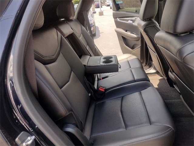 Vehicle image 19 of 35