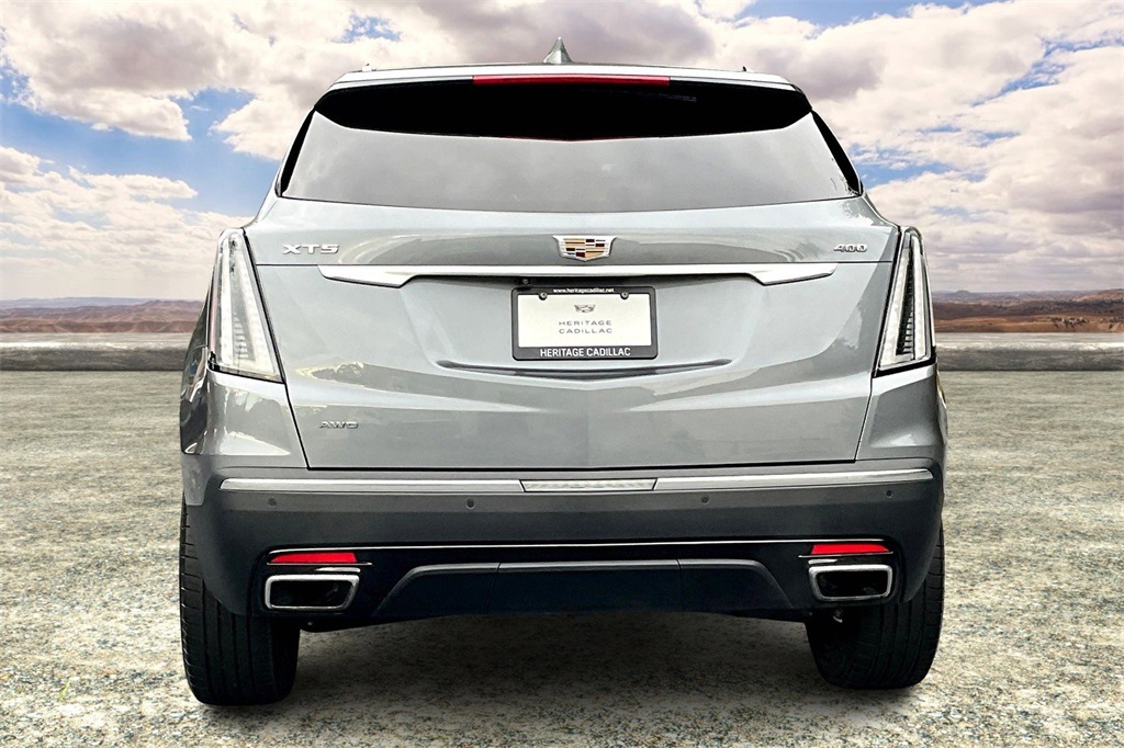 Vehicle image 5 of 31