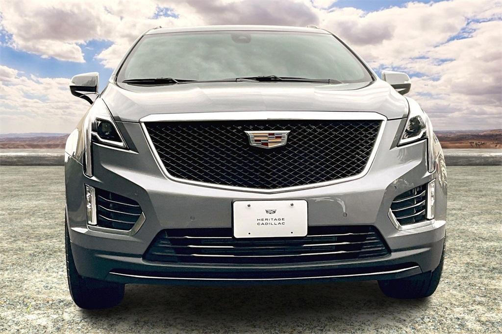 Vehicle image 2 of 31