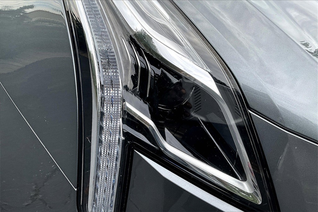 Vehicle image 27 of 31