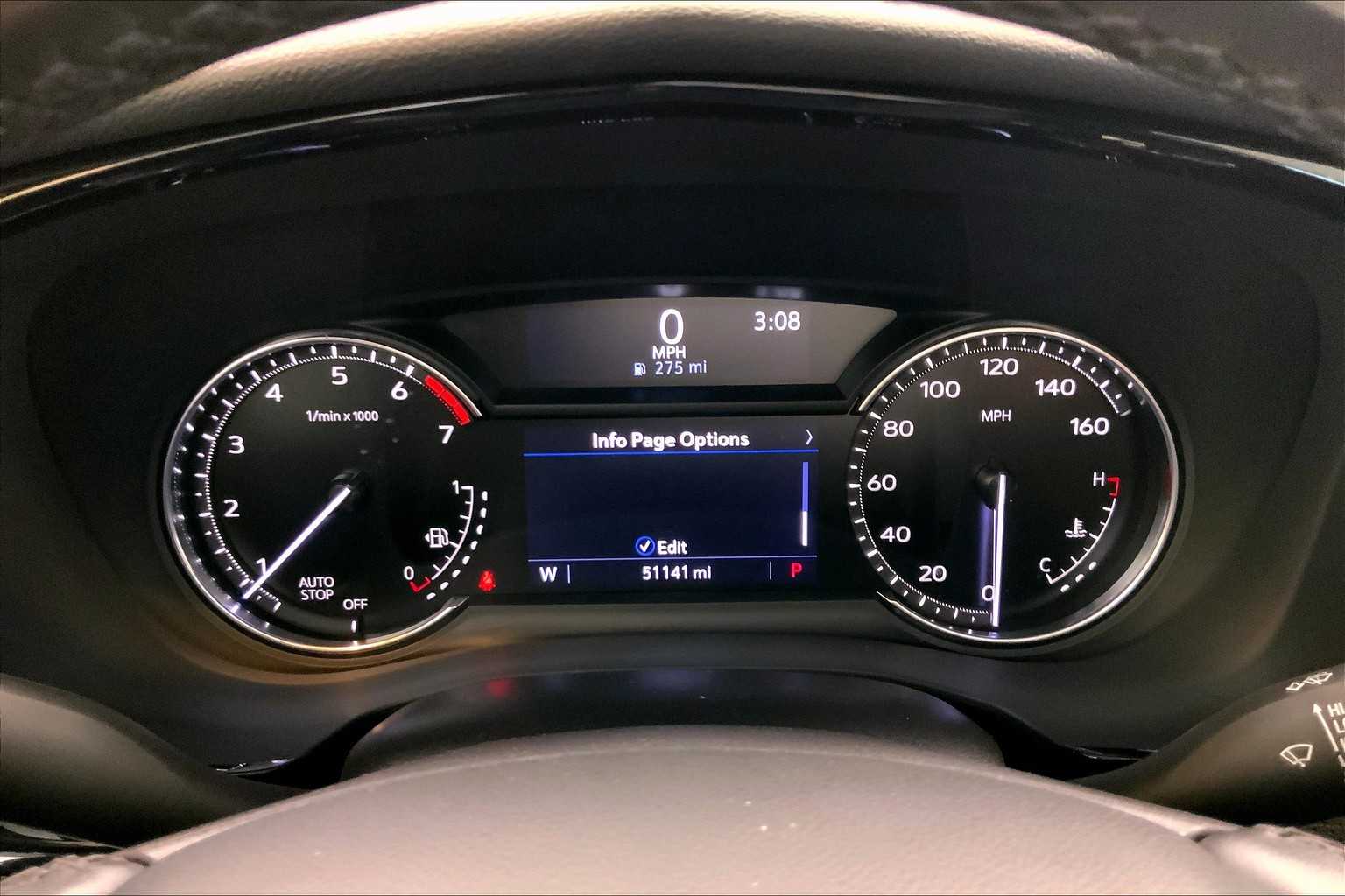 Vehicle image 17 of 32
