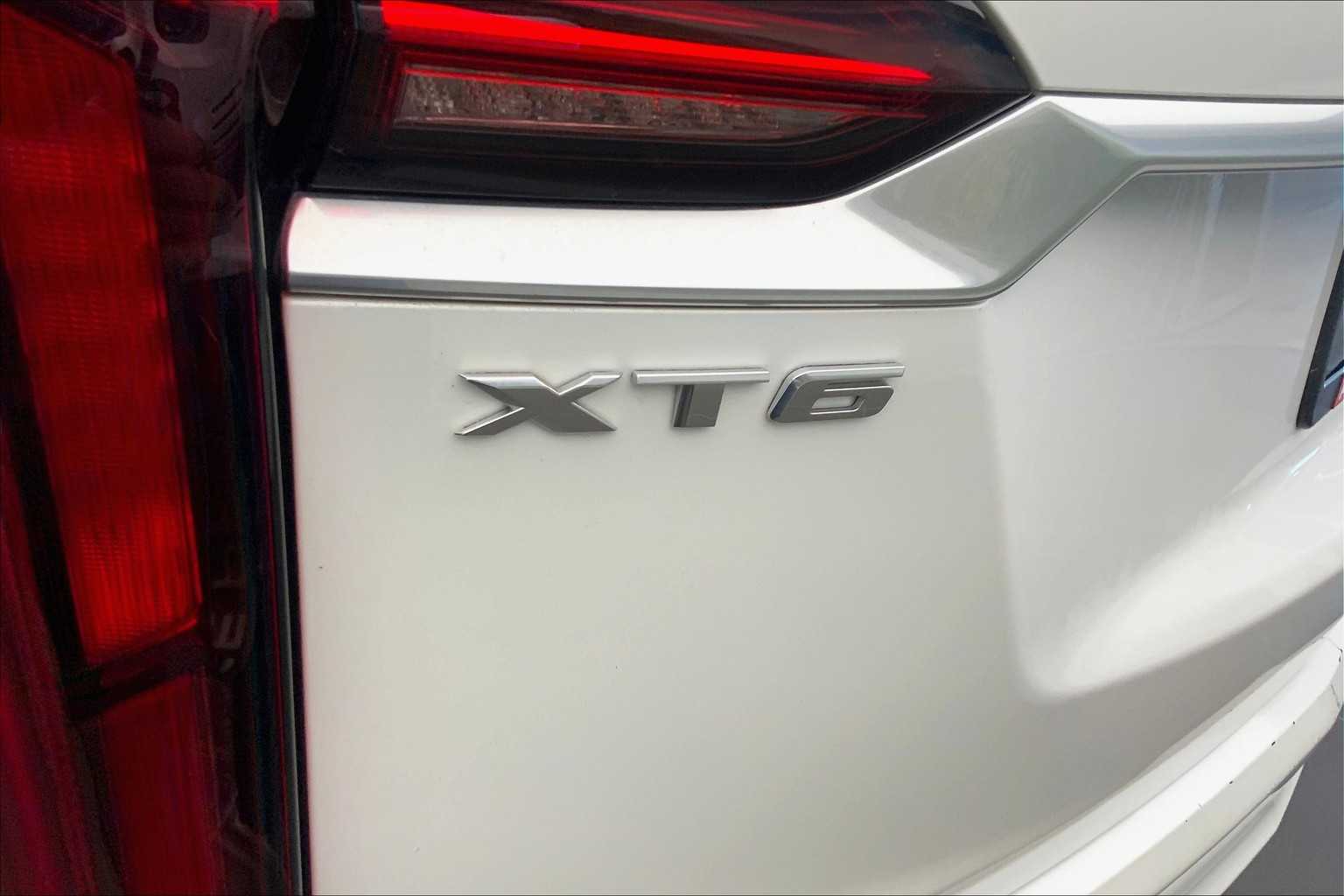 Vehicle image 31 of 32
