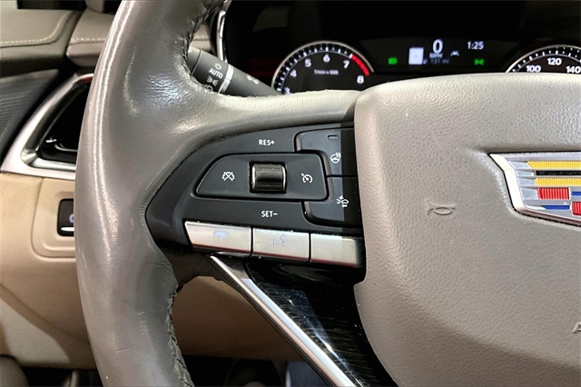 Vehicle image 23 of 36