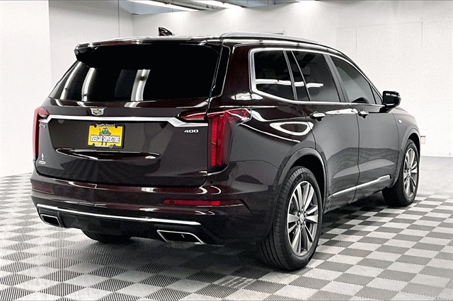 Vehicle image 4 of 36