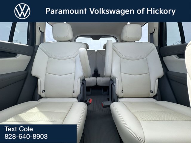Vehicle image 32 of 33