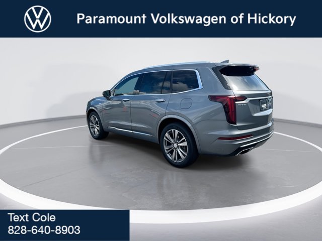 Vehicle image 8 of 33