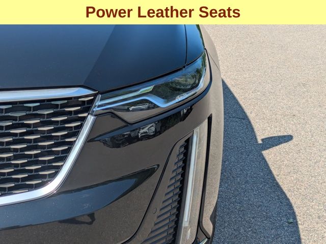 Vehicle image 21 of 29