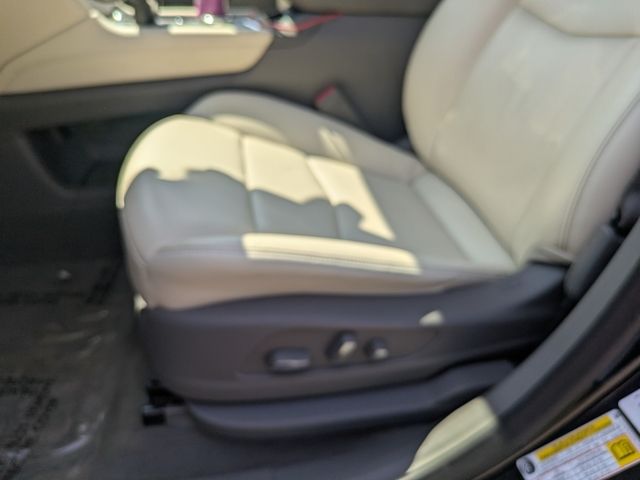 Vehicle image 20 of 29