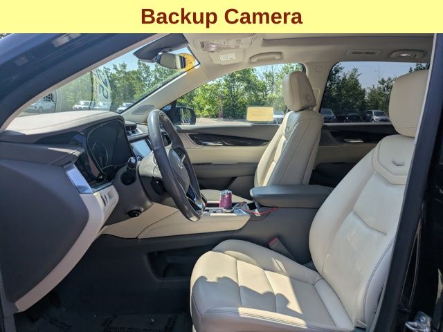 Vehicle image 23 of 29