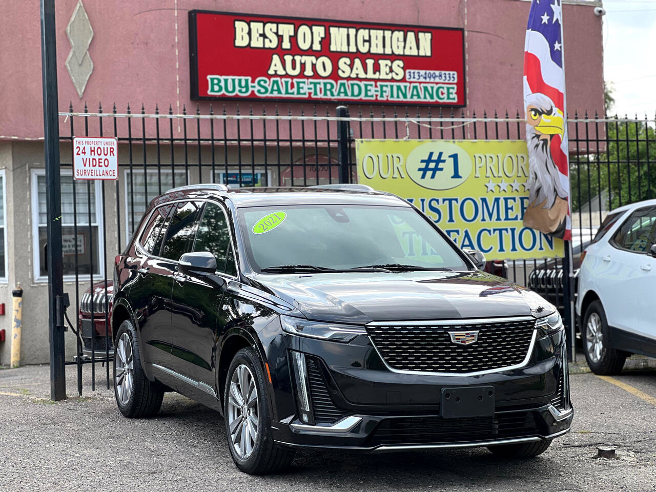 2021 Cadillac XT6 Premium Luxury Image 3 of 35