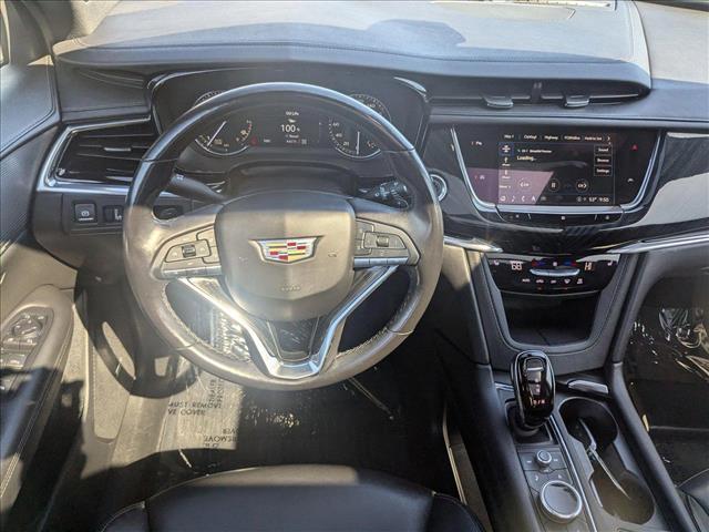 Vehicle image 14 of 22