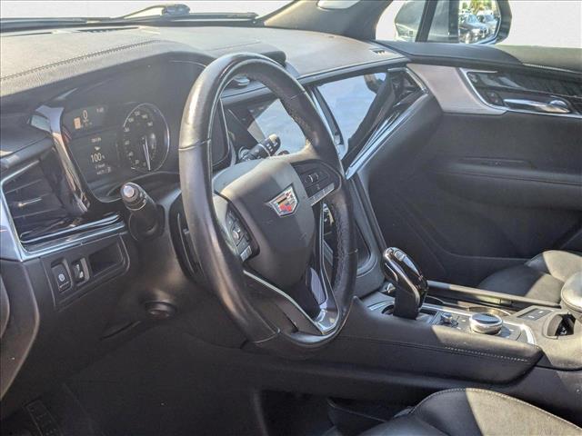 Vehicle image 15 of 22