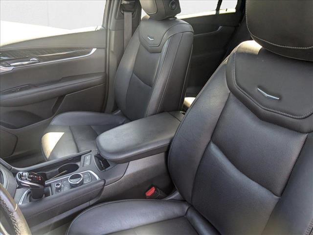 Vehicle image 12 of 22