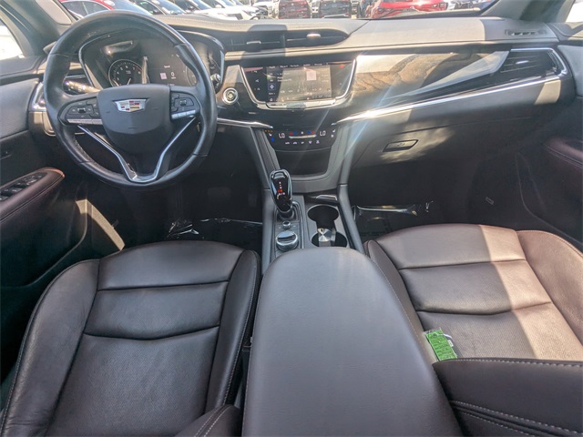 Vehicle image 13 of 26