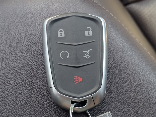 Vehicle image 21 of 26