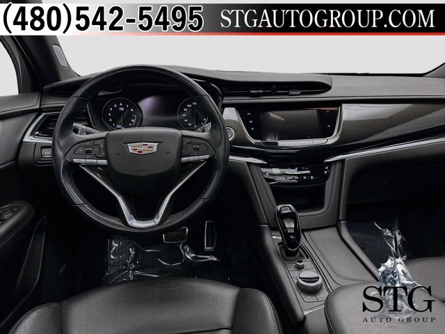 Vehicle image 13 of 25