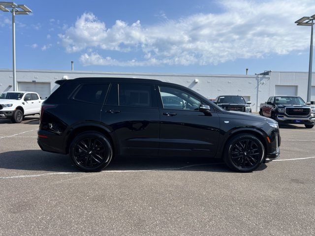Vehicle image 3 of 28