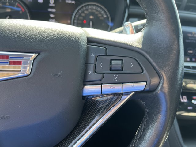 Vehicle image 24 of 28