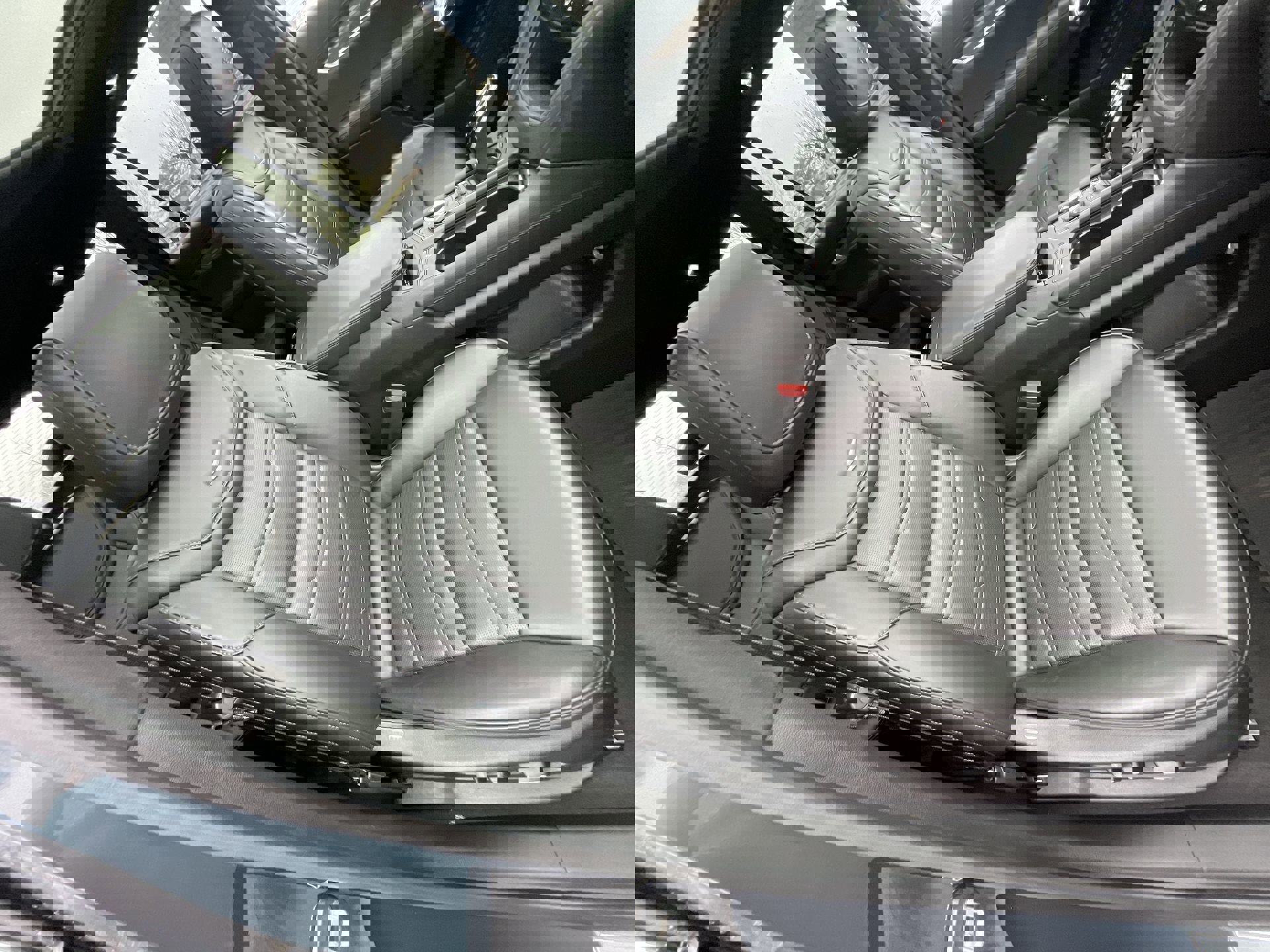 Vehicle image 29 of 36