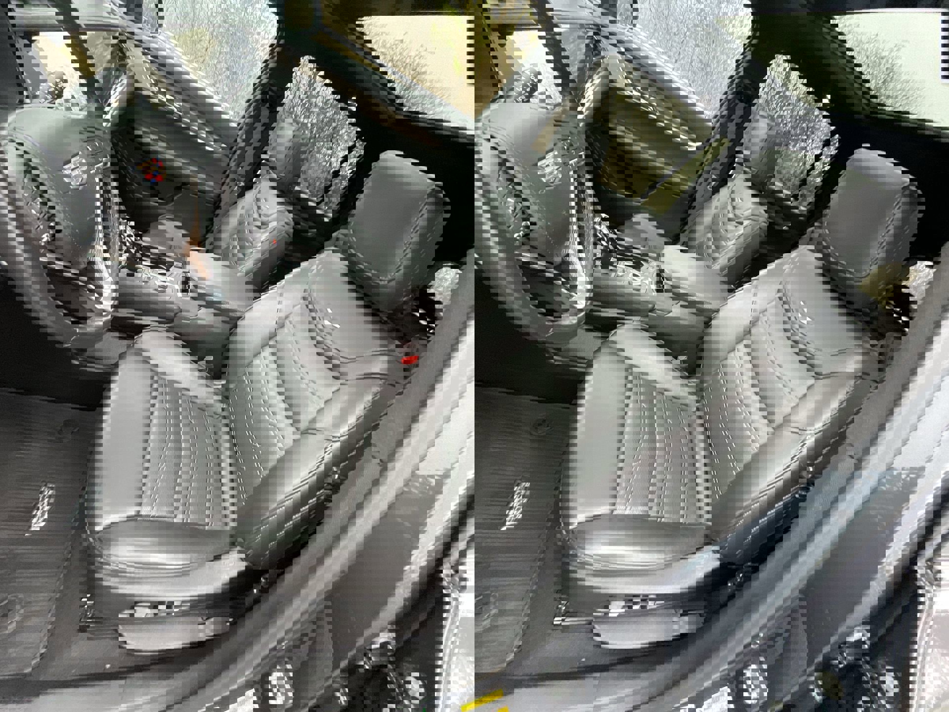 Vehicle image 20 of 36