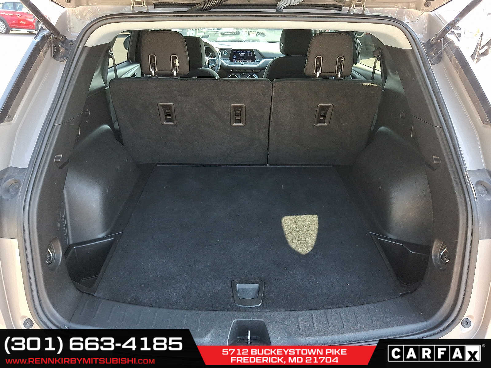 Vehicle image 10 of 31
