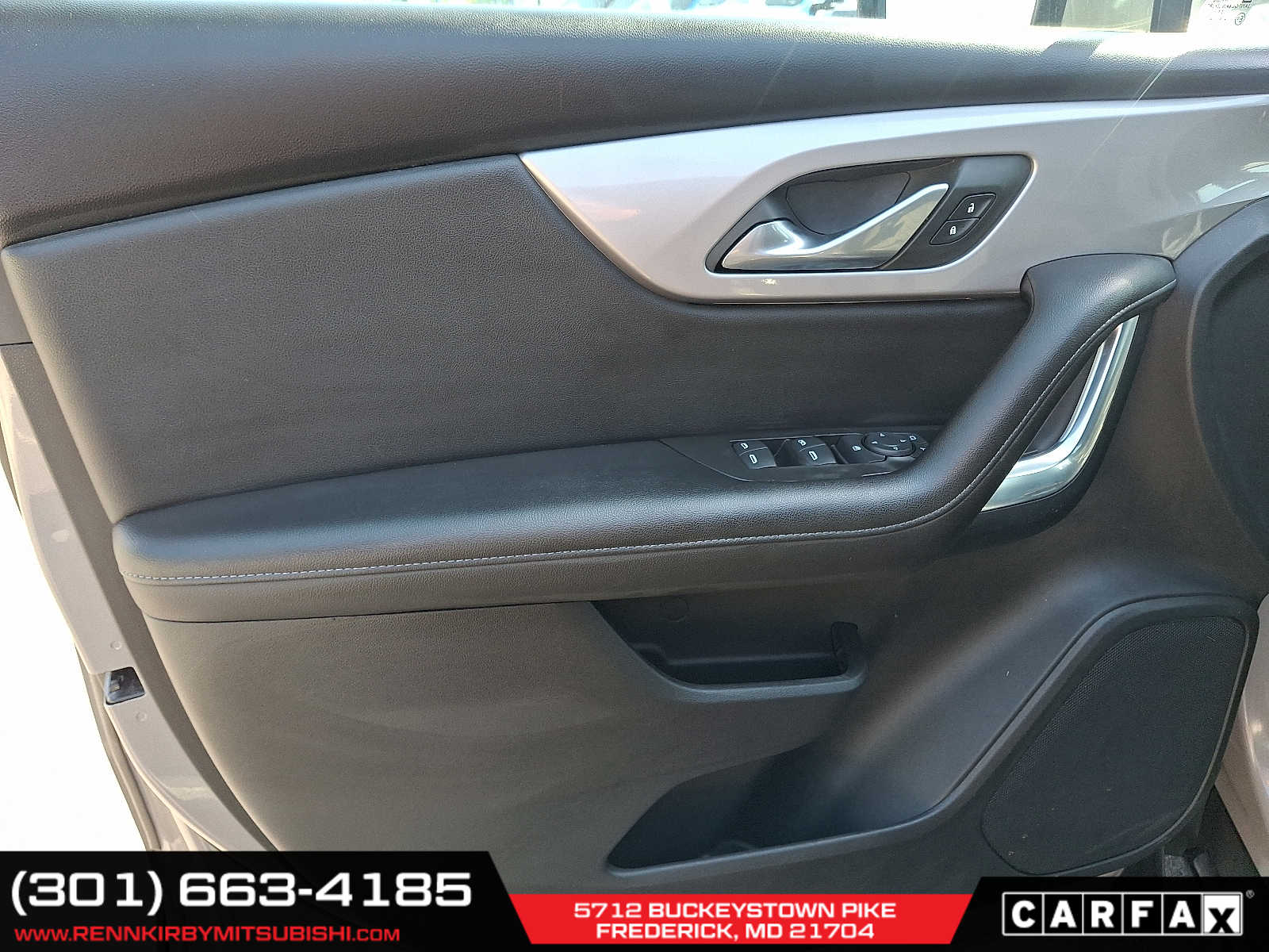 Vehicle image 19 of 31