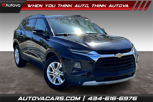 Vehicle image 3 of 32