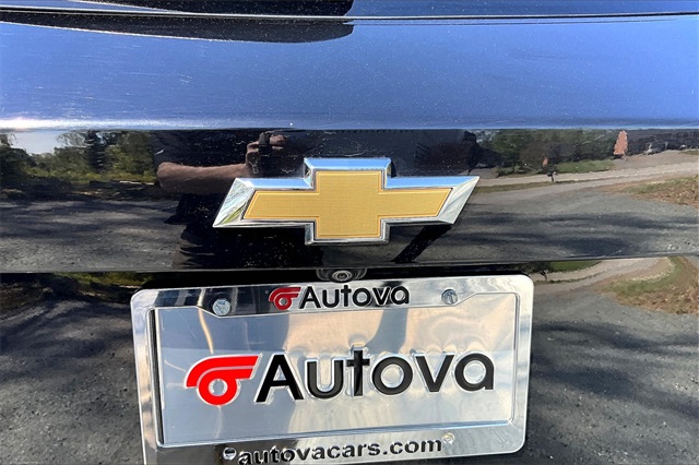 Vehicle image 31 of 32