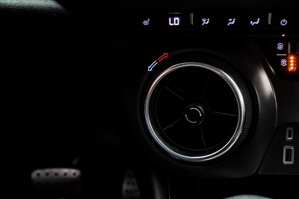 Vehicle image 45 of 48