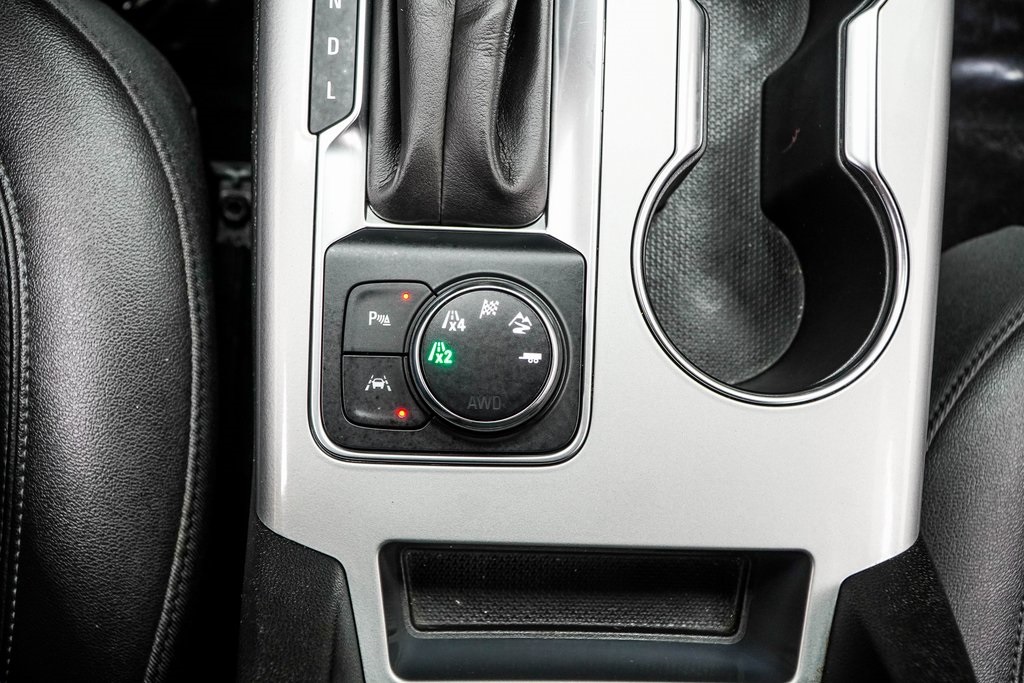 Vehicle image 29 of 48