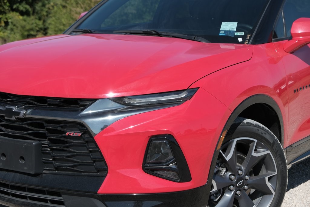 2021 Chevrolet Blazer RS Image 2 of 44