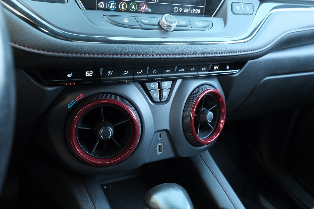 2021 Chevrolet Blazer RS Image 22 of 44