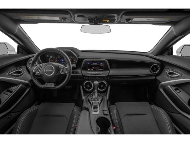 Vehicle image 33 of 40