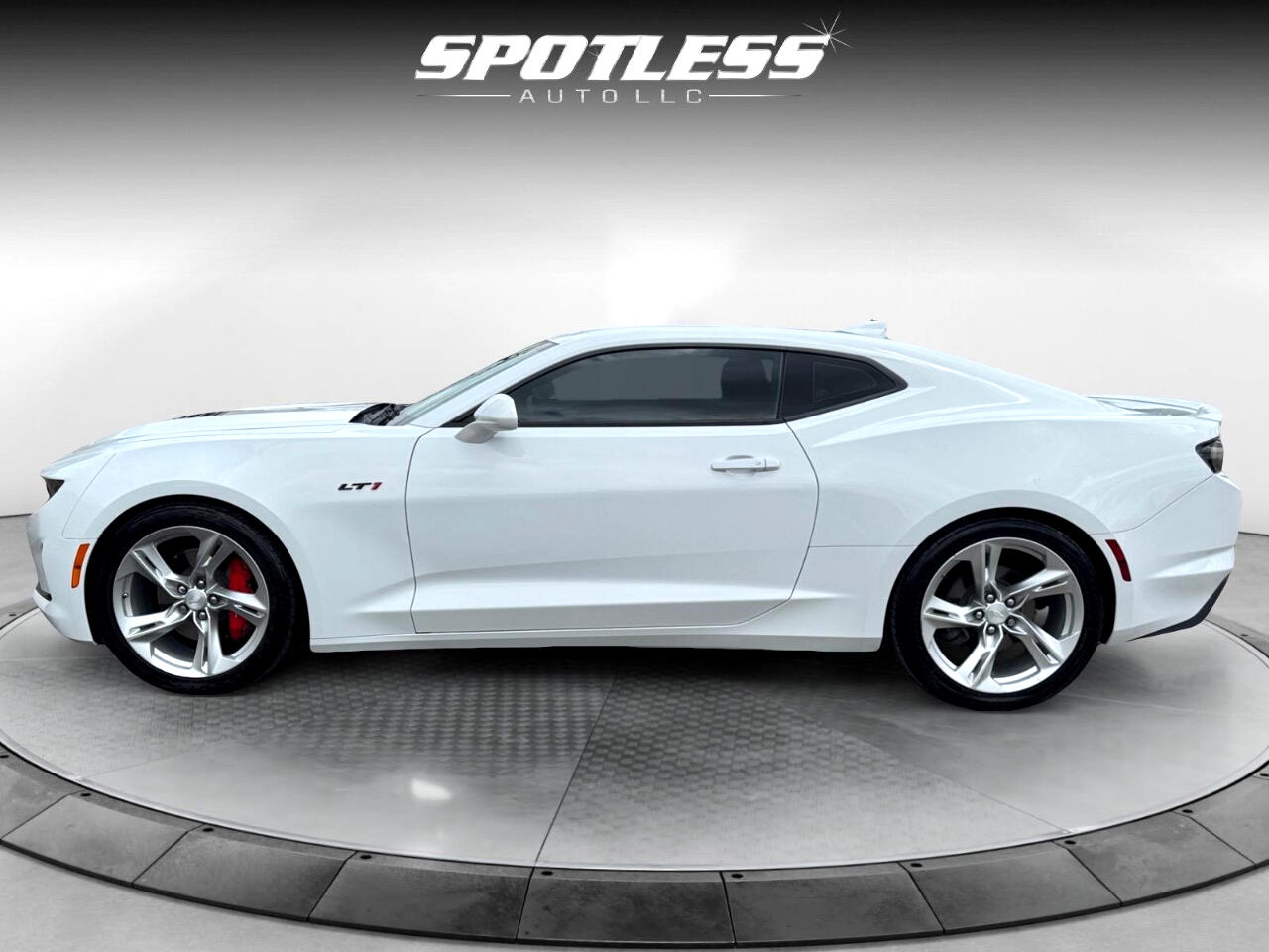Vehicle image 10 of 27