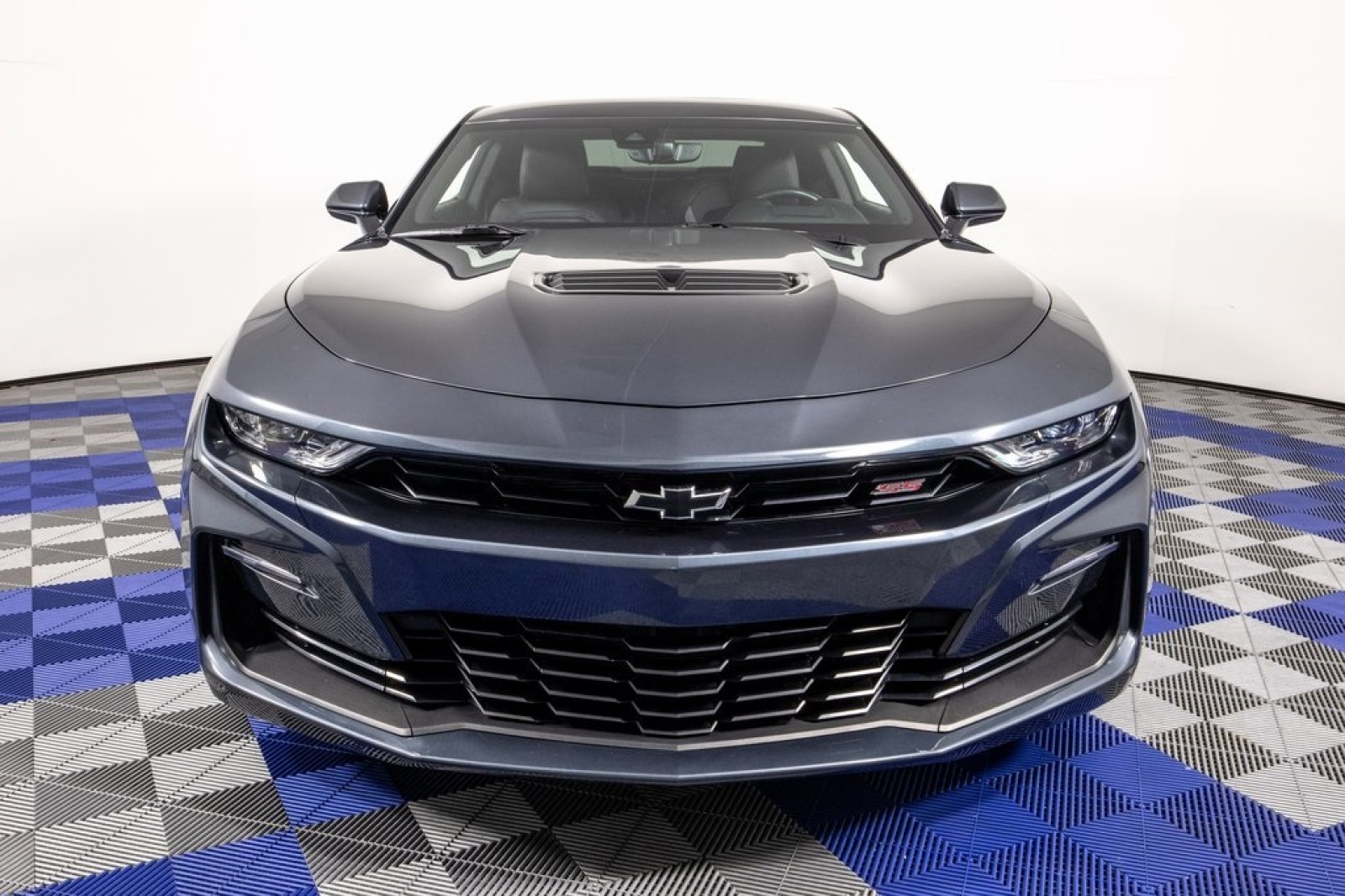 Vehicle image 24 of 25