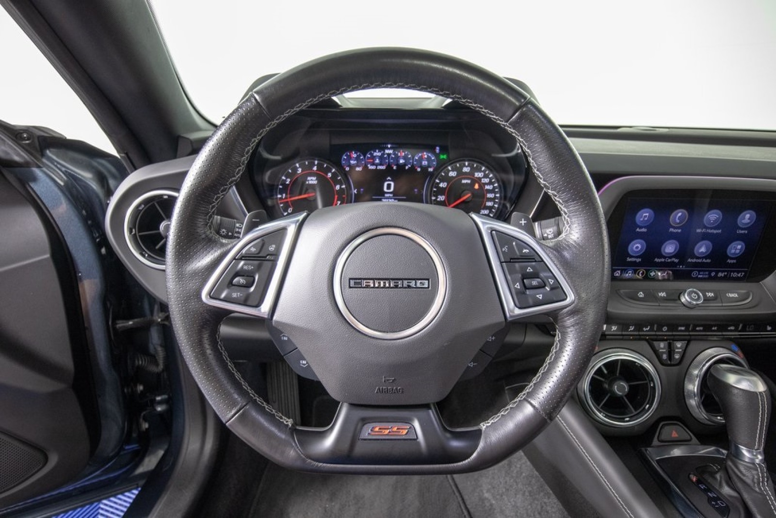 Vehicle image 12 of 25