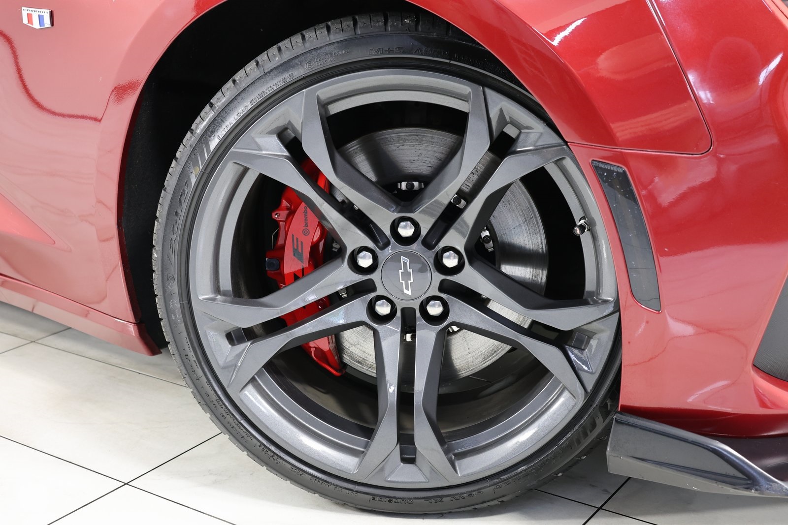 Vehicle image 16 of 49