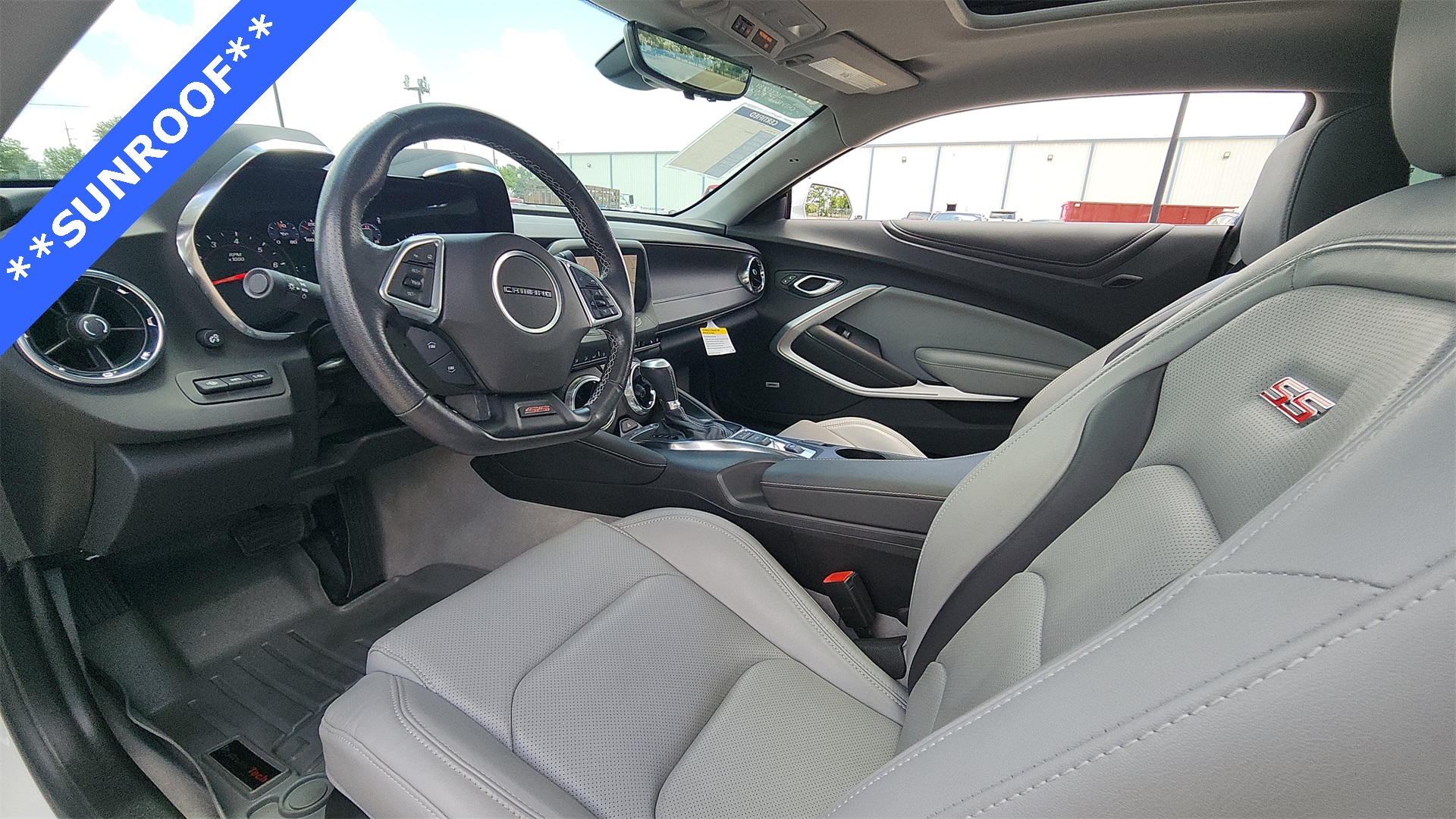 Vehicle image 18 of 35