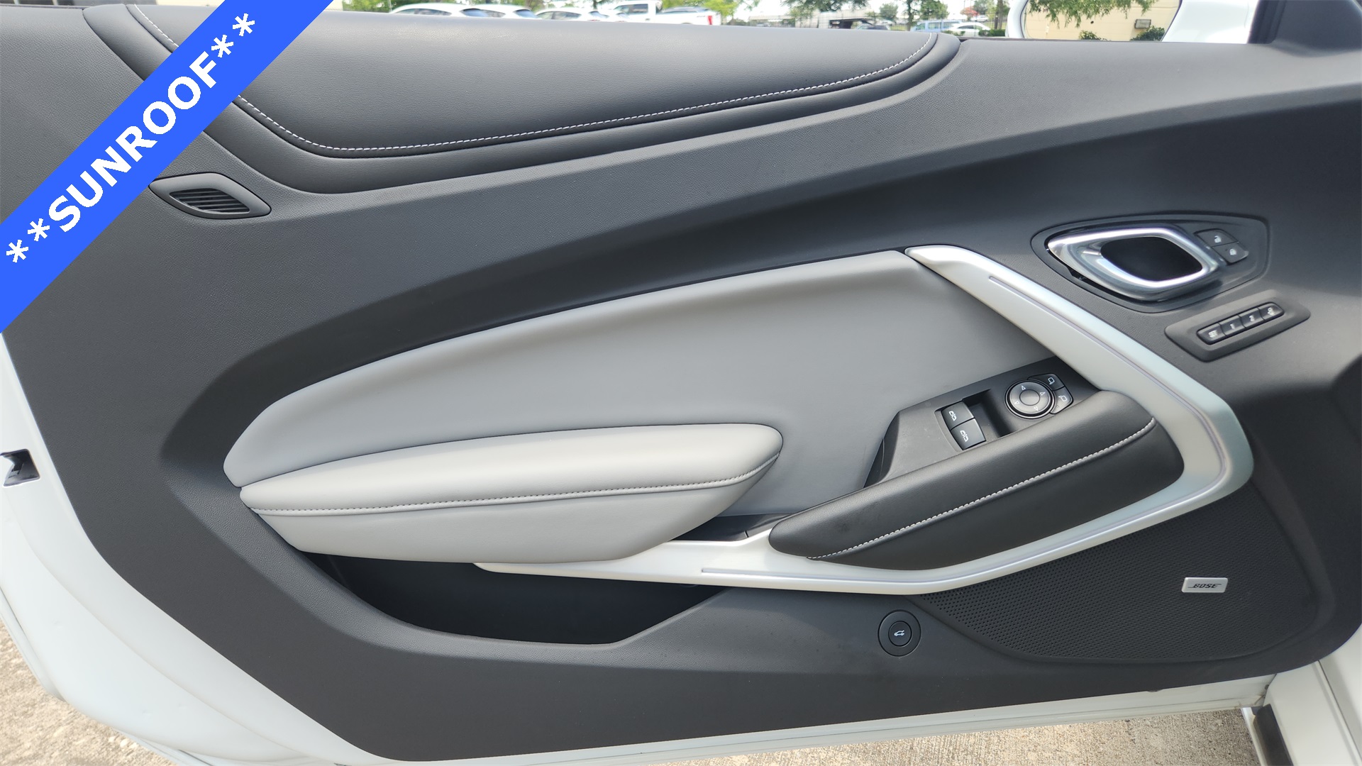 Vehicle image 24 of 35