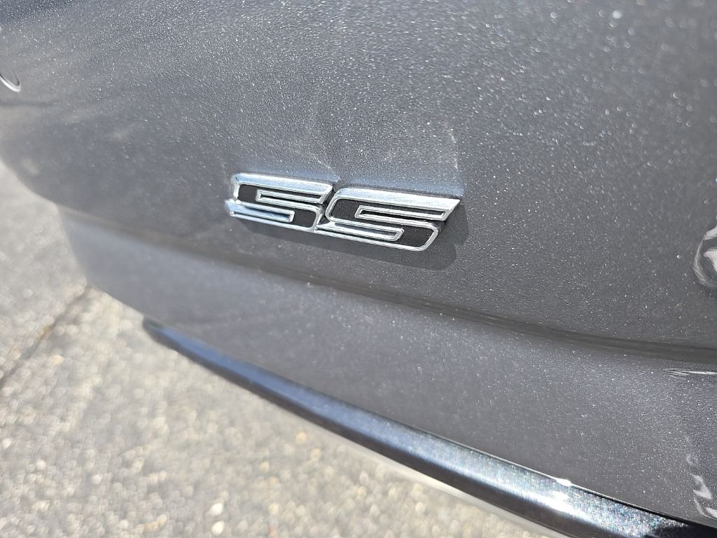 Vehicle image 34 of 53