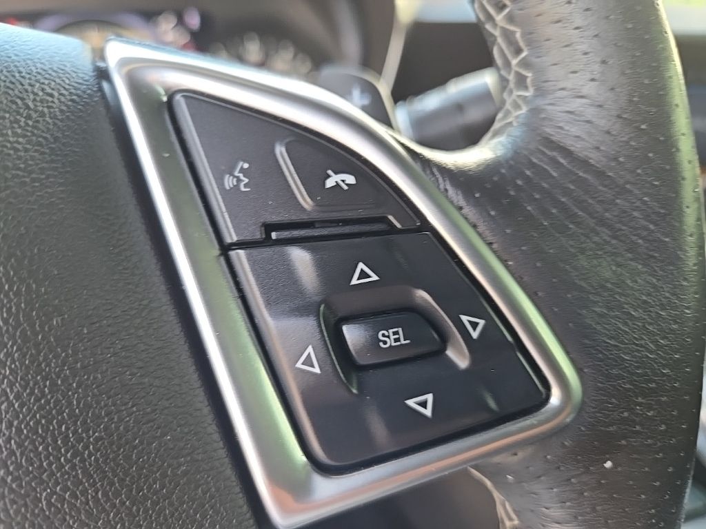Vehicle image 36 of 53