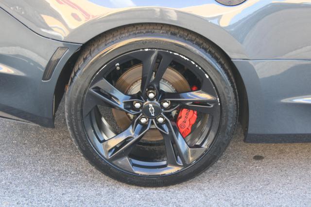 Vehicle image 36 of 40