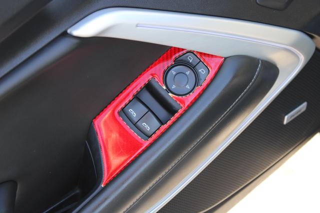 Vehicle image 11 of 40