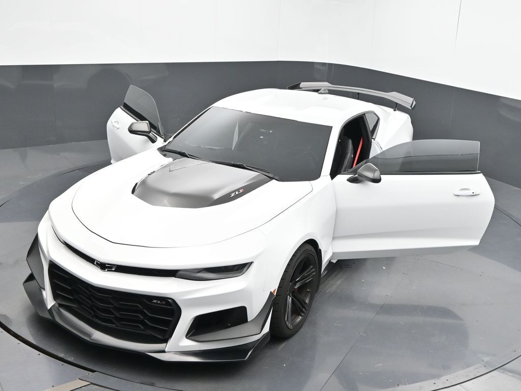 Vehicle image 3 of 69